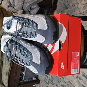 Nike Air Max 95/ 11M/ Iron Grey/Baltic Blue. Worn Once, Excellent Condiition!!!